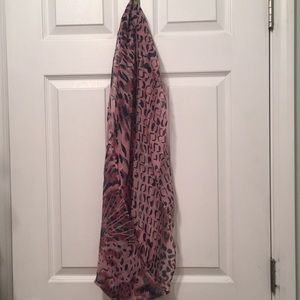 Circle scarf